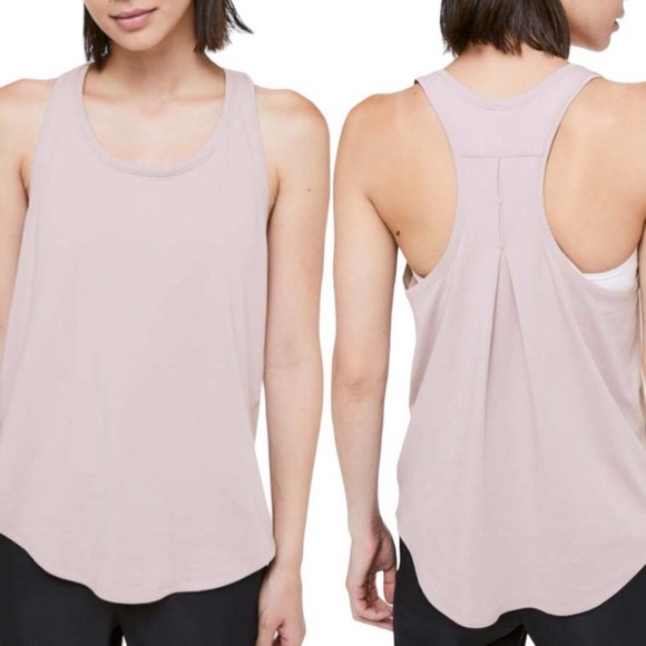 lululemon athletica Tops - Lululemon Love Tank Pleated Size 12 in EUC